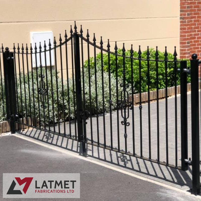 Metal driveway gate image by Latmet Fabrications